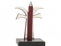 Suzana Gouveia - Novas Ideias :: Troféus - bronze/alumínio ::